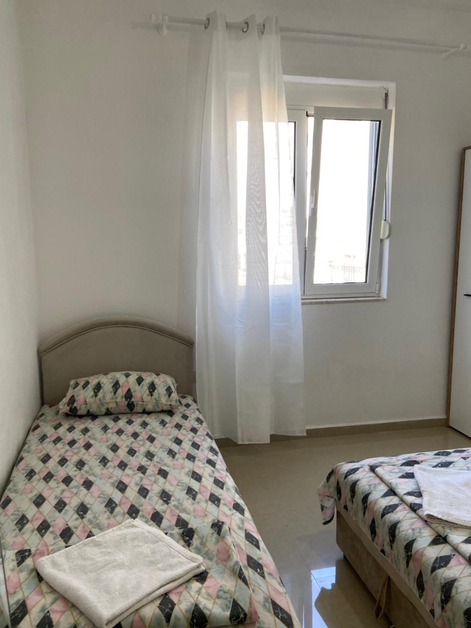 Montebello Inn Apartments Улцинь Экстерьер фото