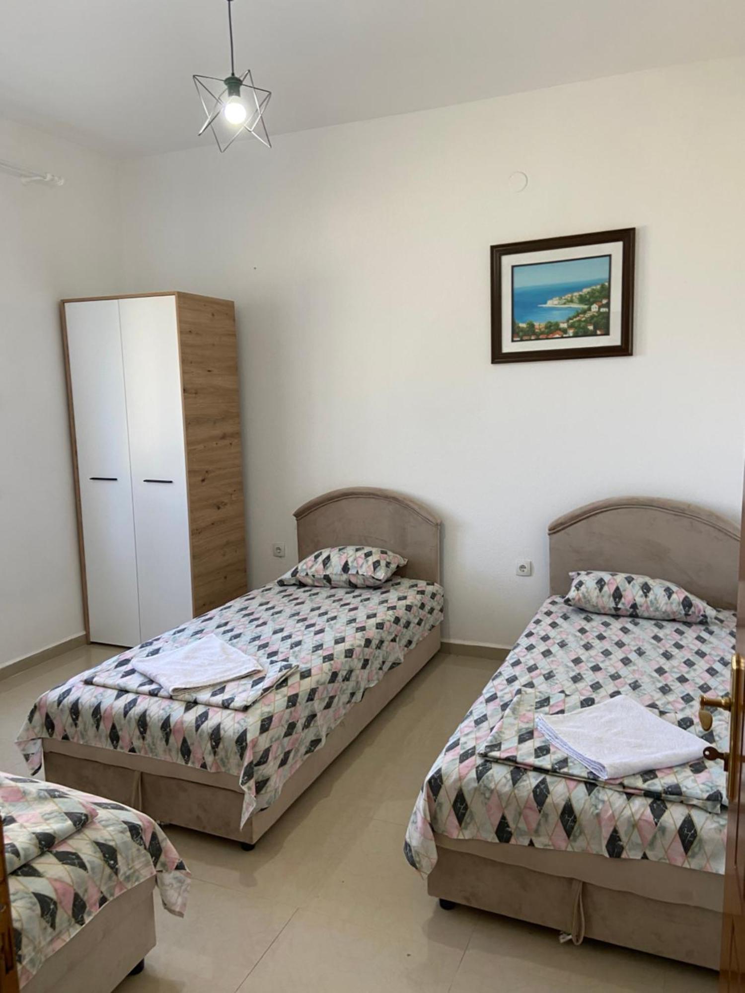 Montebello Inn Apartments Улцинь Экстерьер фото