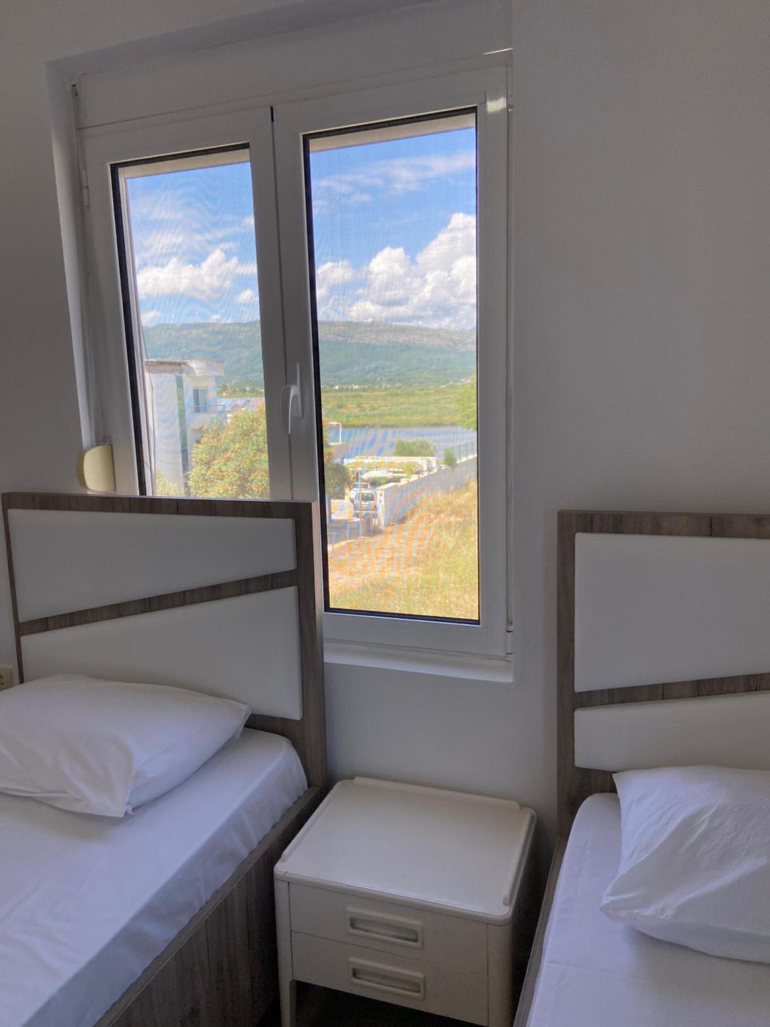 Montebello Inn Apartments Улцинь Экстерьер фото